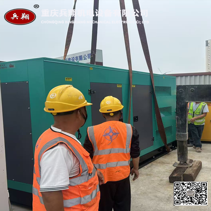 低噪稳电、安全护航｜200KW 玉柴静音箱发电机组备用电源案例